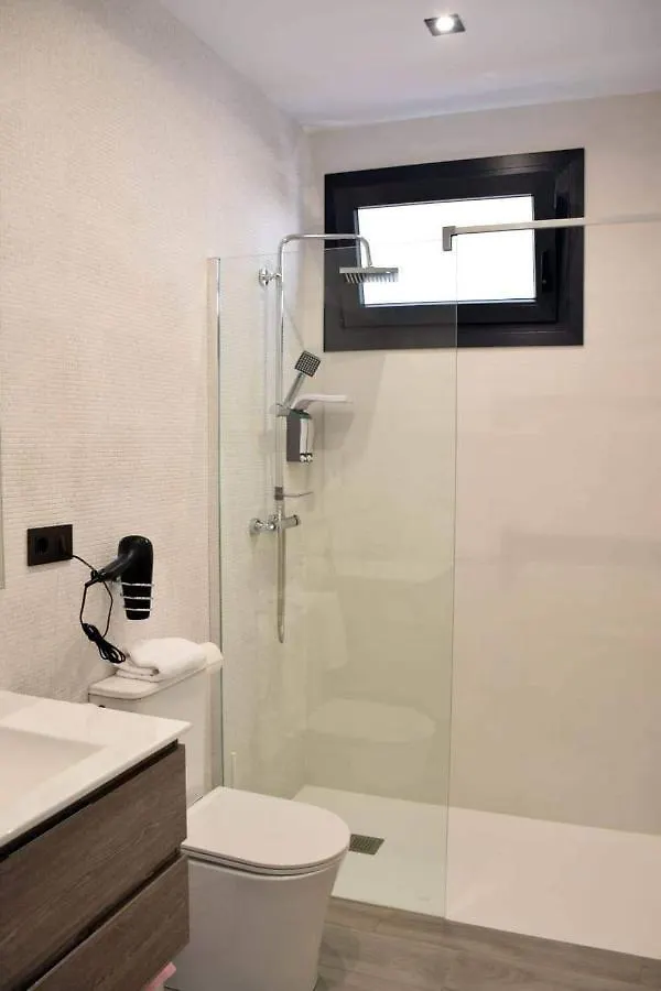 Alojamientos Lola, Suite Con Jacuzzi Benalup-Casas Viejas Apartmán