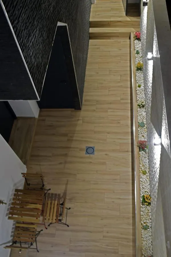 Alojamientos Lola, Suite Con Jacuzzi Benalup-Casas Viejas Apartmán